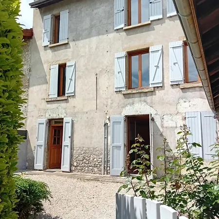 Appart 65M2 Avec 2 Chambres Dans Ferme Renovee - Parking Gratuit - Grande Vue Montagnes Montbonnot-Saint-Martin Extérieur photo